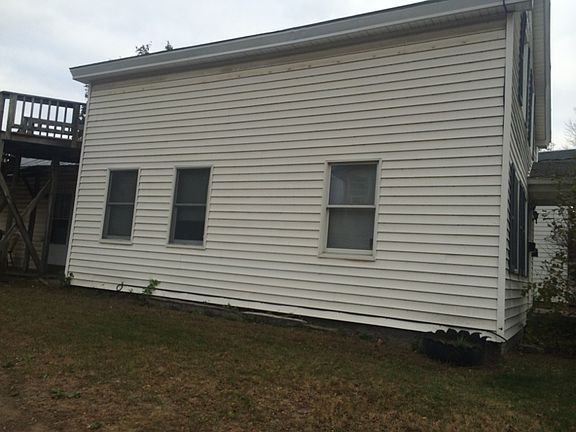 5th image of 25 Oak St