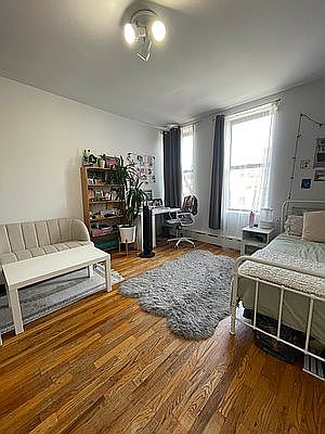 1st image of 505 Lafayette Ave #4A