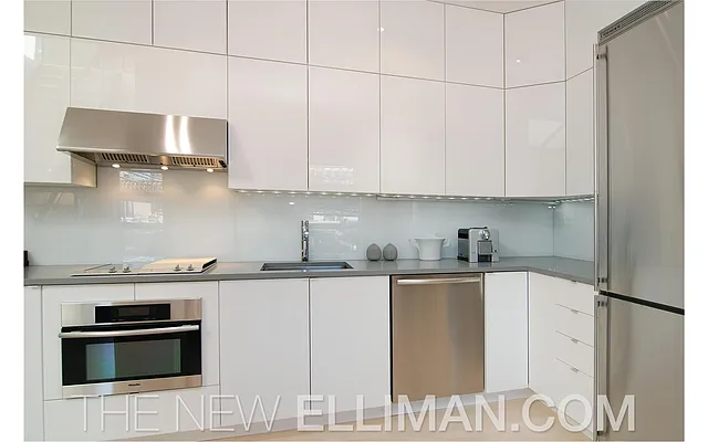 Sold by Douglas Elliman | media 14