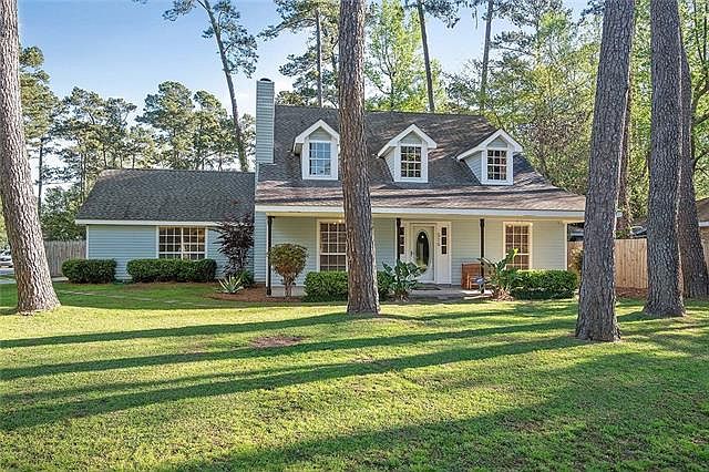 1st image of 516 Teakwood Cir
