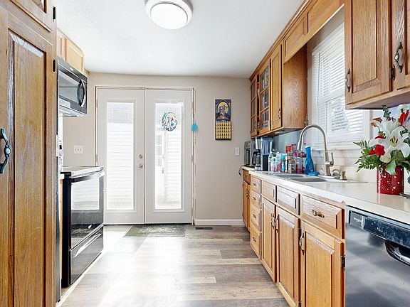 3rd image of 1055 Bibich Ct