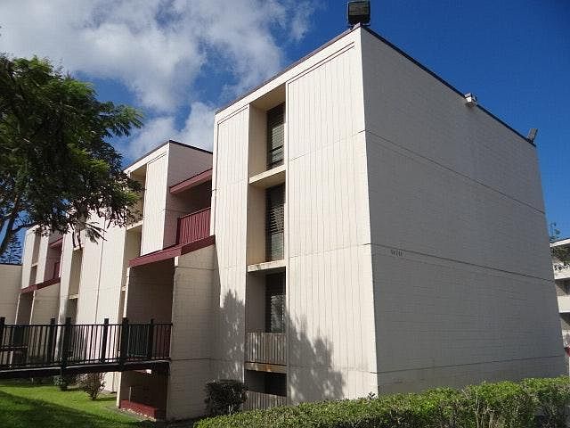 Nahoa Apts
