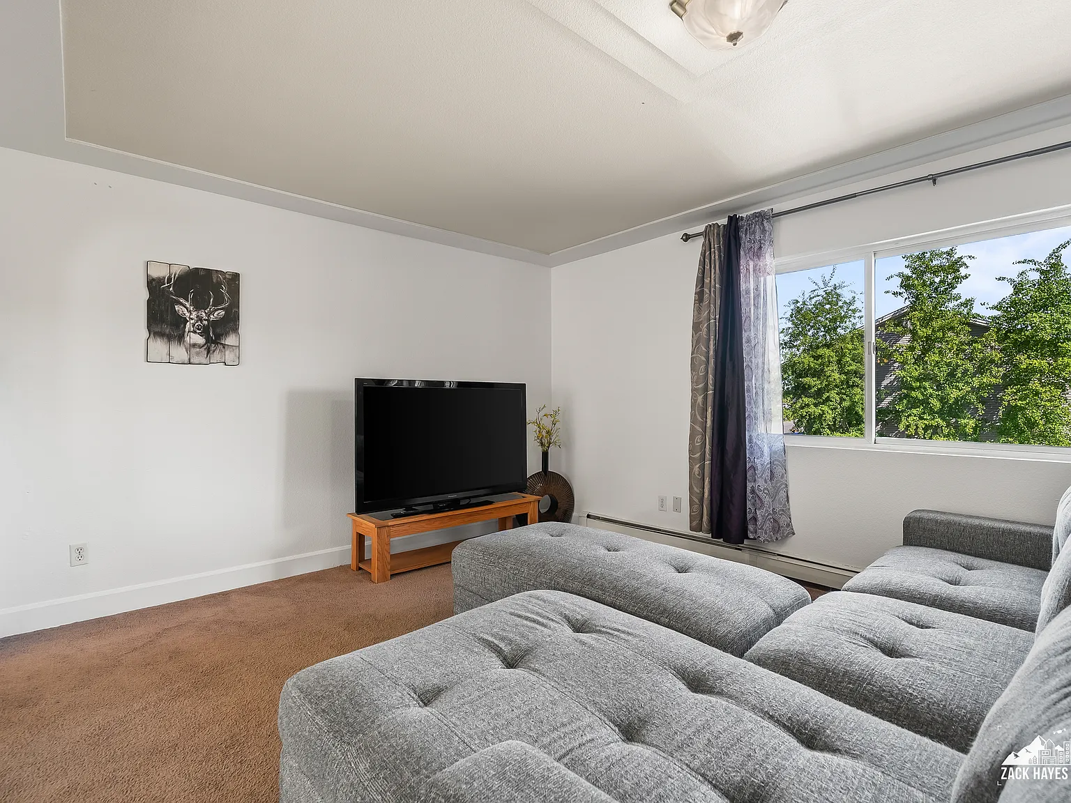 2 bed, 850 sqft, $2,200 — Photo 3