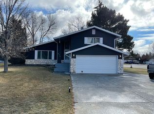375 Montcliffe Dr, Idaho Falls, ID 83401