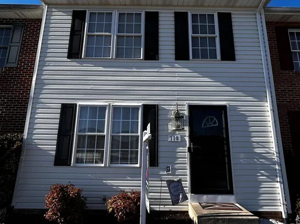 118 Kadies Ln, Edinburg, VA 22824