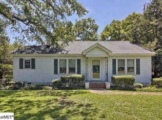 1117 Locust Hill Rd, Greer, SC 29651