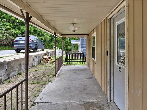 2nd image of 1251 Patton Dr