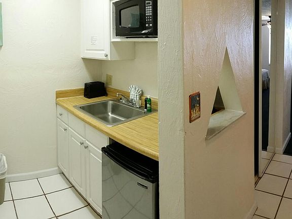 4th image of 313 S Atlantic Ave #3230