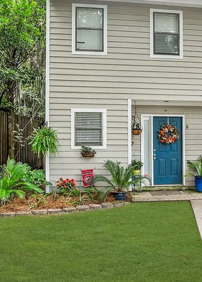 2 bed, 2.5 bath, 1148 sqft, $1,700 — Photo 1