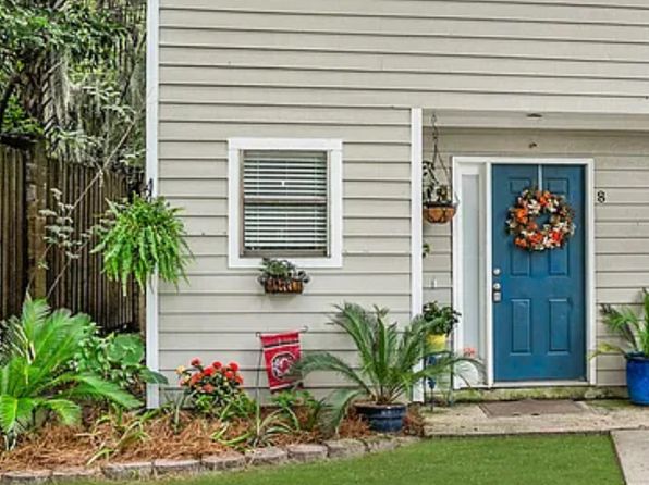 2304 Pine Ct S APT 8