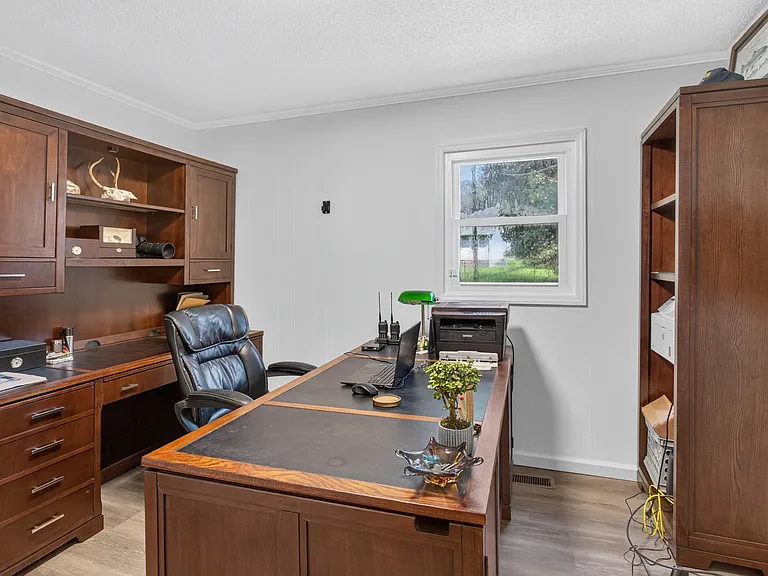 1315 Phyllis Dr — Photo 13