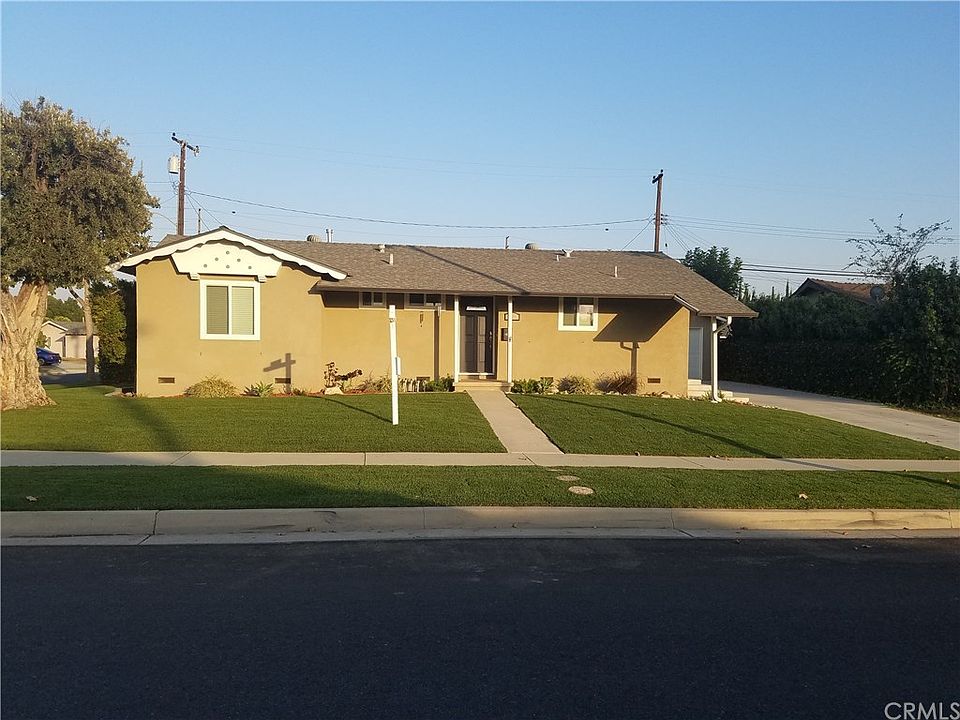 1st image of 11624 Hollyview Dr
