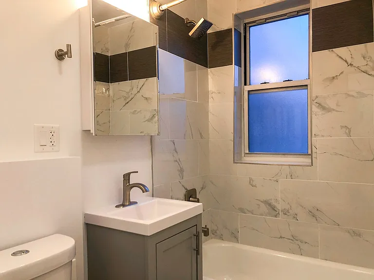 1445-47 W. Carmen Ave. — Photo 16