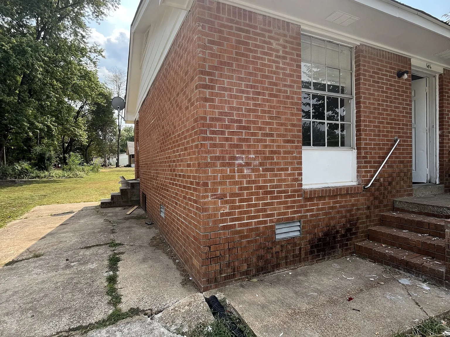 606 Austin St Brownsville - 1 — Photo 1