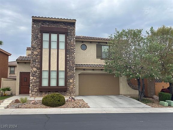 2nd image of 1109 Via Canale Dr