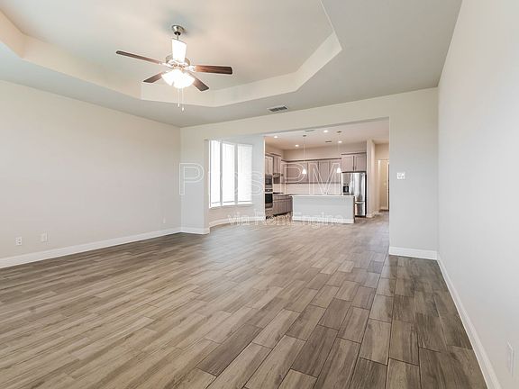 5th image of 1121 Knightsbridge Rd
