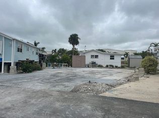 5717 Pink Panther Dr W #50, Fort Myers, FL 33908