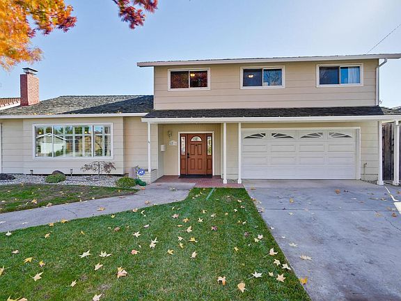 2nd image of 1716 Fabian Dr