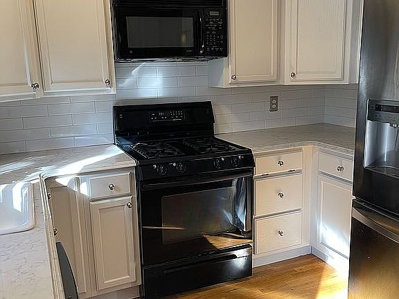 2nd image of 97 Farrwood Dr