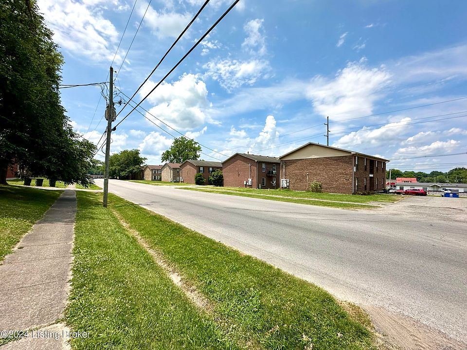 2nd image of 8504 Standing Oak Dr