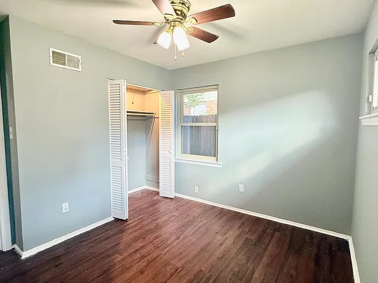 3 Monica Blvd — Photo 6