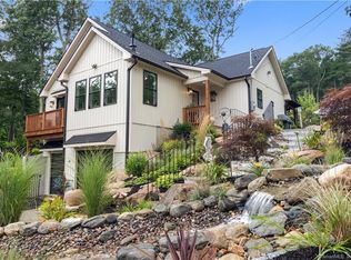 59 Smith Rd, Moosup, CT 06354