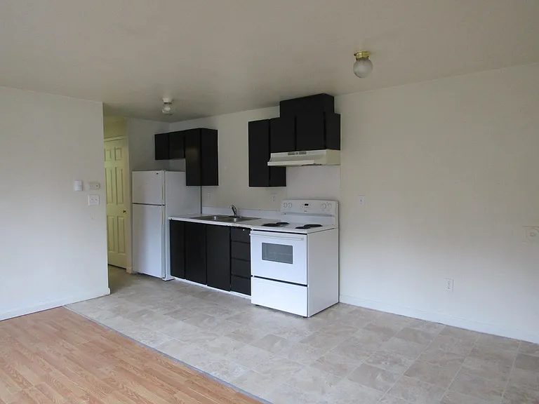 Lakewood Estates Apts — Photo 2
