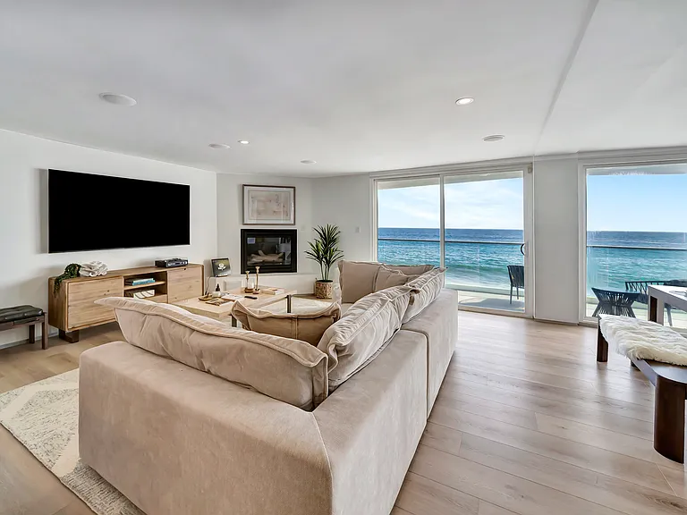 26060 Pacific Coast Hwy #3 — Photo 13