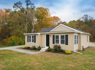201 Tiffany St, Attleboro, MA 02703