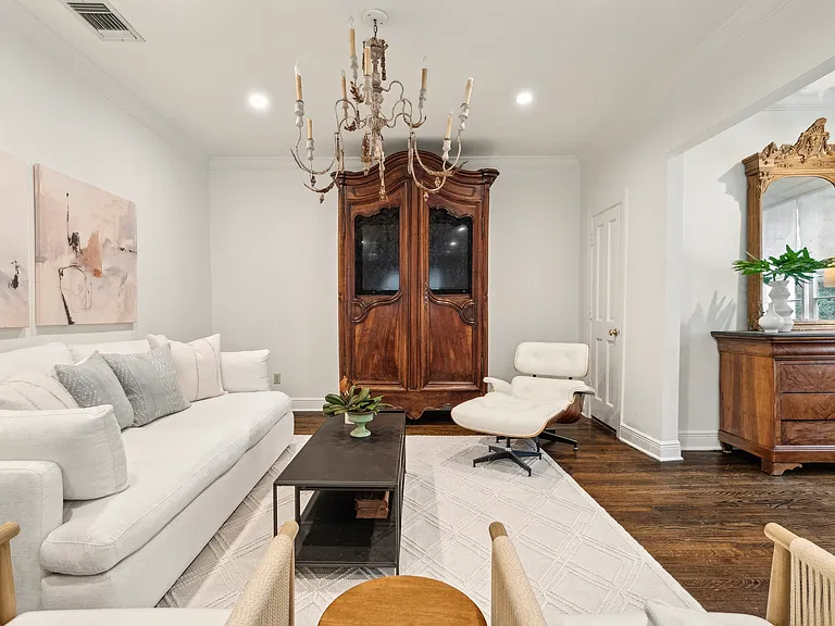 5373 Canal Blvd — Photo 3