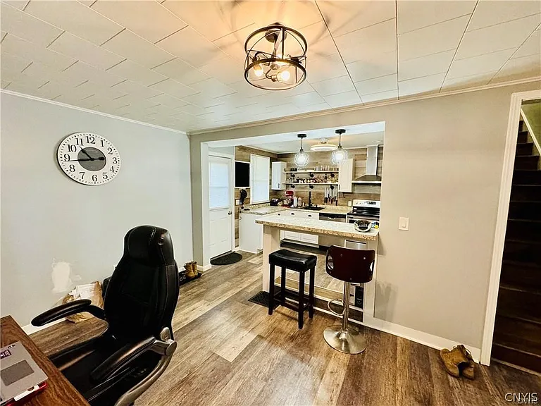 415 Franklin St — Photo 3