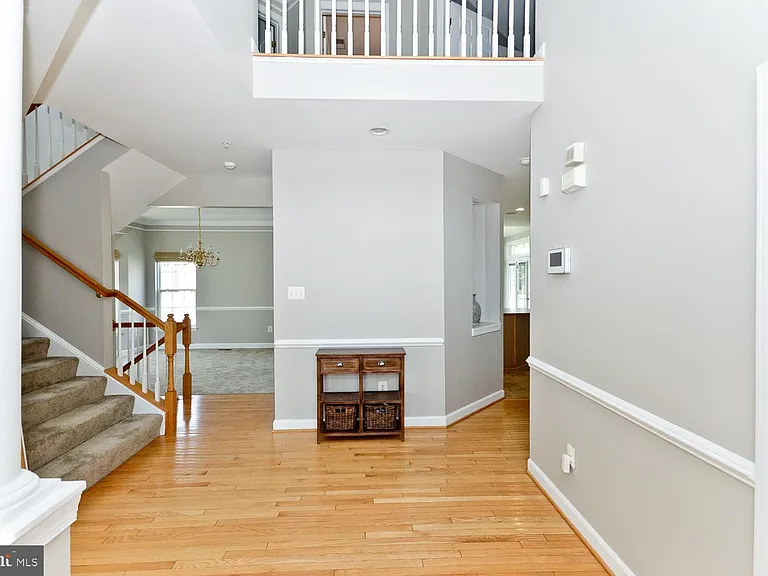 8006 Kingsmill Rd — Photo 3