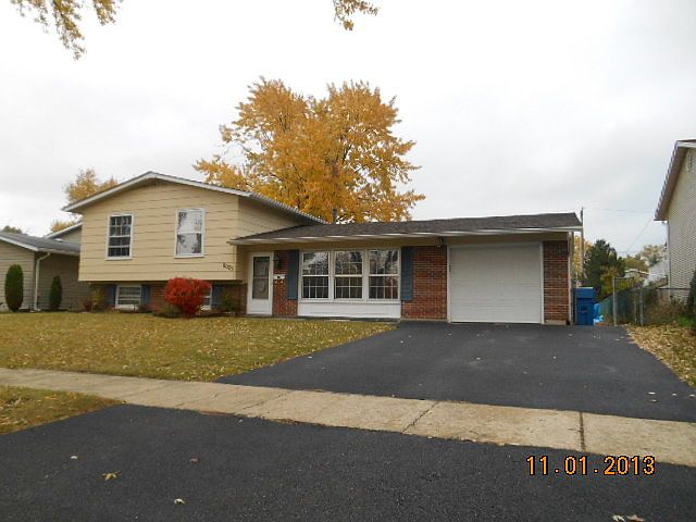 1st image of 8075 Carlisle Dr