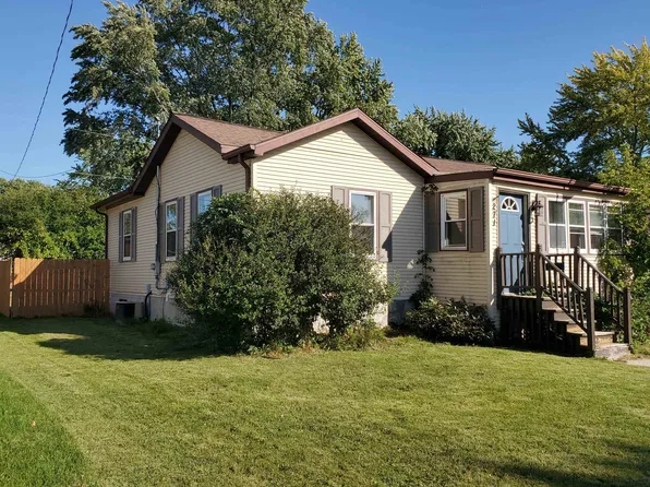271 Weis Ave, Fond Du Lac, WI 54935