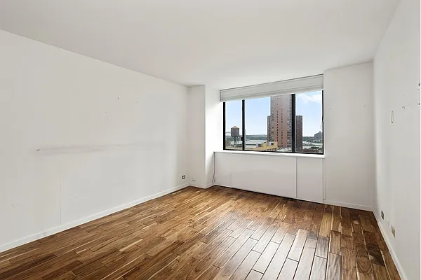 Rented by Douglas Elliman | media 18