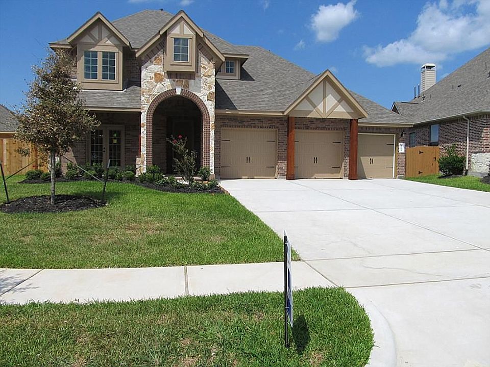 1st image of 1374 Messina Ct