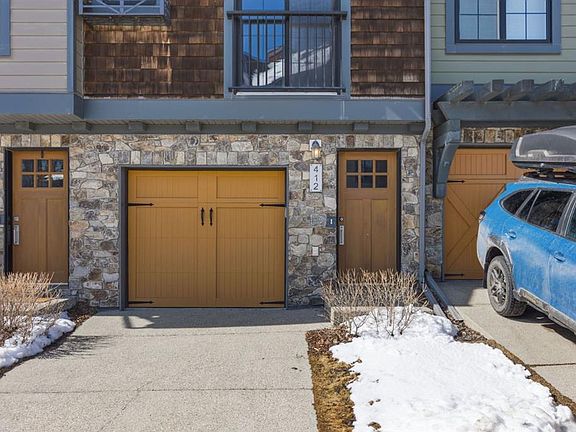2nd image of 412 E Ascot Cir SW
