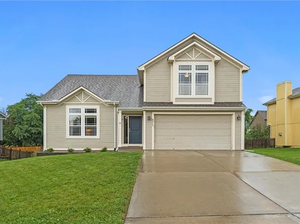 8312 NE 109th Ln, Kansas City, MO 64157