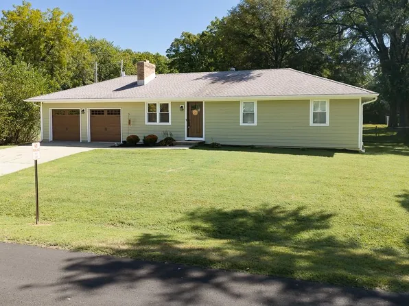 2951 N 155th Ter, Basehor, KS 66007