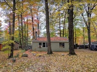 5233 Fishing Site Rd, Harrison, MI 48625