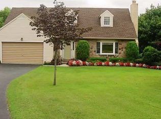 3216 Salford Station Rd, Perkiomenville, PA 18074
