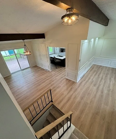 17836 Kingswood Dr — Photo 2