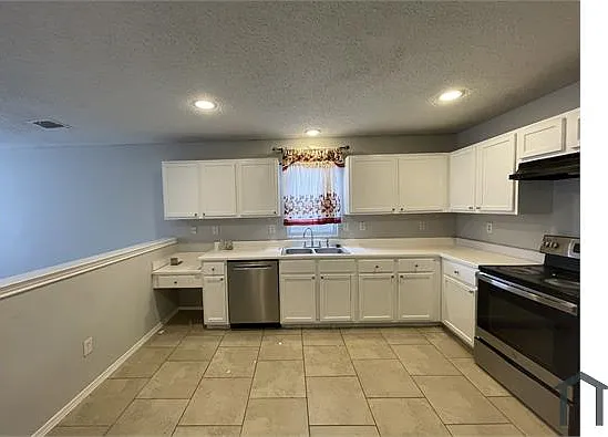 4611 Wedgewood Dr — Photo 6