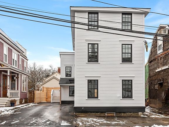 5th image of 26 Market St #2