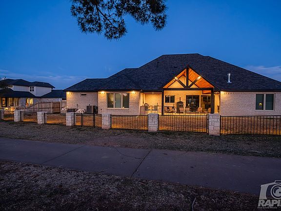 2nd image of 5421 Enclave Ct