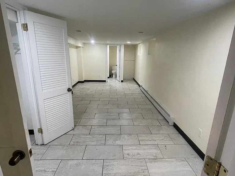 710 Connecticut Ave #BASEMENT — Photo 5