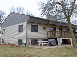 S8161 Kassner Rd, Merrimac, WI 53561