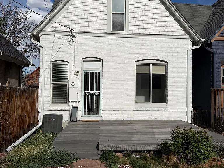 1429 Milwaukee St — Photo 5