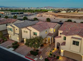 32 Lily Grove Rd, Henderson, NV 89148