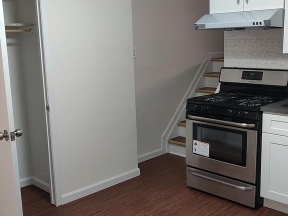 5th image of 2741 Cropsey Ave #1